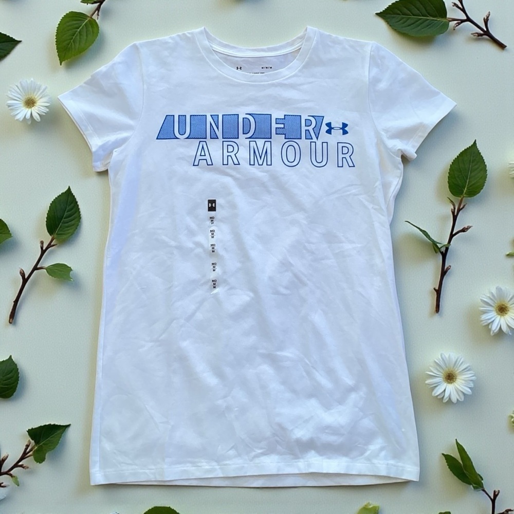 Under ARMOUR New Women’s The Classic Tee Shirt Medium